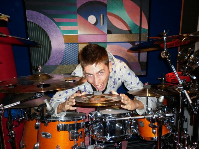 drum 9